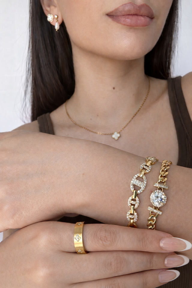 Armbänder