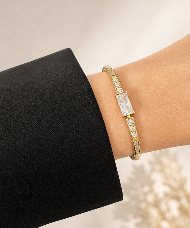 Line Statement Armband