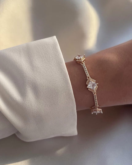 Triple Crystal Armband