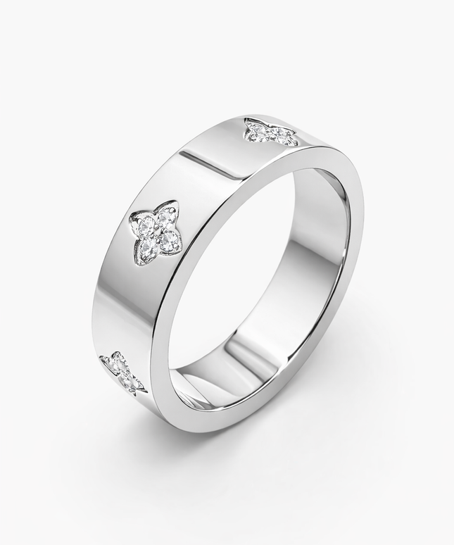 Imperia Clover Ring