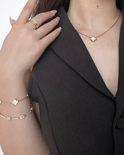 Pearlwhite Clover Armband