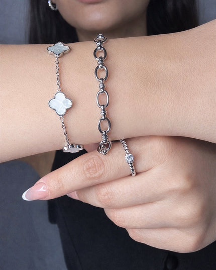 Oval Chain Armband