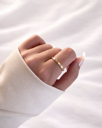 Aurel Ring