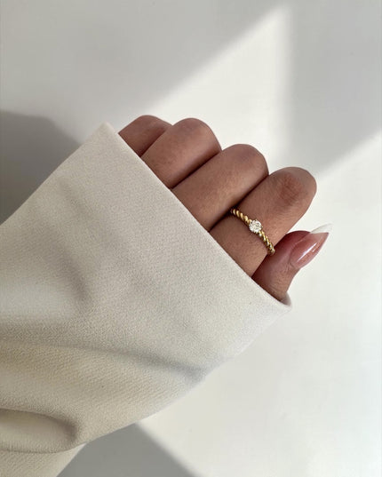 Twist Solitaire Ring