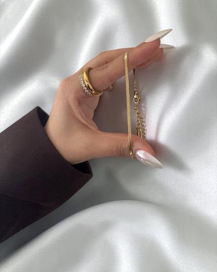 Layering Sleek Armband