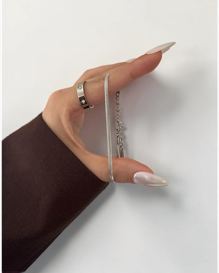 Fine Sleek Armband