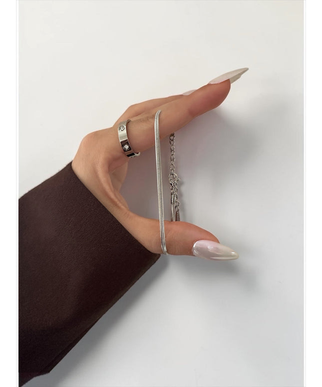 Fine Sleek Armband