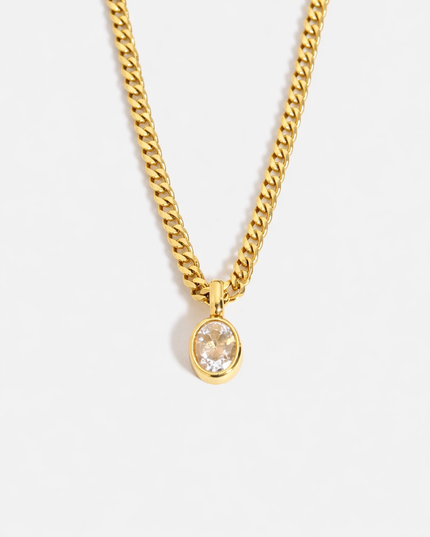 Oval Diamond Halskette