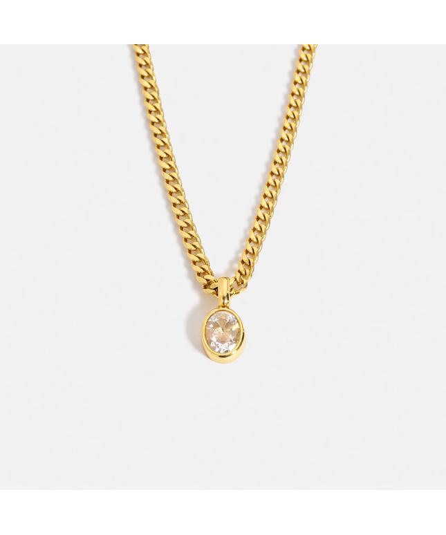 Oval Diamond Halskette