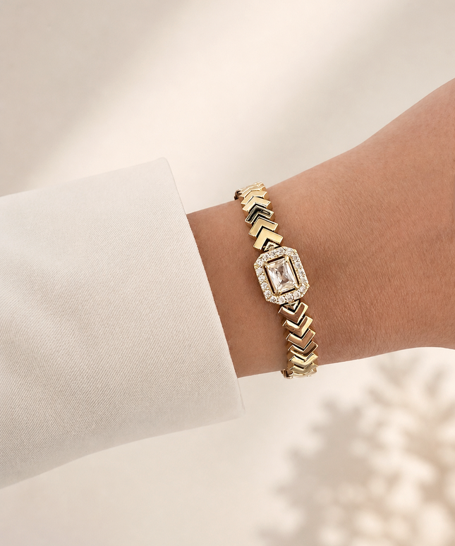Line Golden Arrow Armband