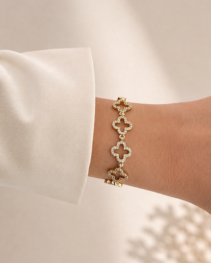 Clover Outline Armband