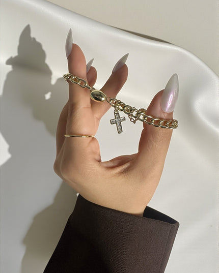 Helena Cross Armband