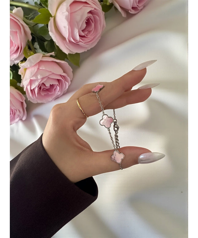 Rose Clover Armband