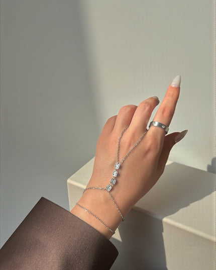 Silver Glance Halskette